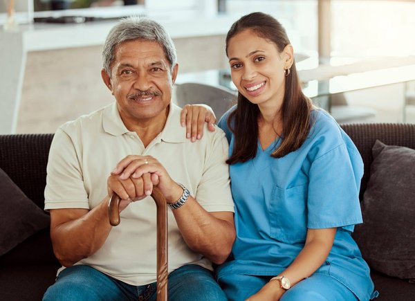 De quelle manière B'wellcome Aix-Marseille rend-elle l'accueil et l'intégration des collaborateurs étrangers plus facile ?